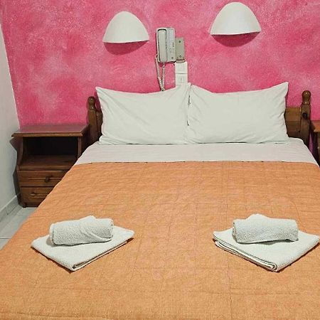קרטראדוס Hotel Palladion מראה חיצוני תמונה